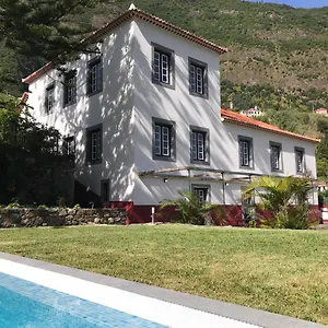 https://casa-oliveira-esmeraldo-guest-houses.madeira-islandshotels.com