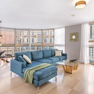 https://vistas-panormicas-calle-larios.1costadelsol.com